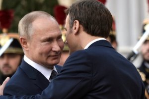 Владимир Путин предупреди в събота лидерите на Германия и Франция