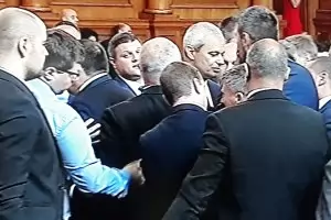 Депутатите се сдърпаха заради прозвището "Копейкин" (ВИДЕО)
