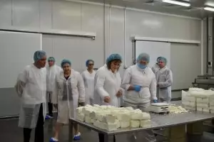 Корнелия Нинова: Твърдо подкрепяме премиера Петков!