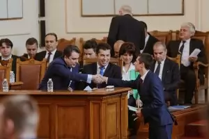 Вотът на недоверие срещу правителството ще се гласува утре