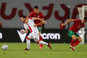 Българският национален отбор по футбол успя да удържи на натиска