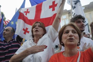 Тази вечер стотици хилидя грузинци излязоха на митинг в подкрепа на членството