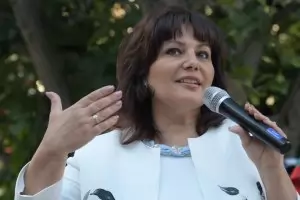 Здравната министърка съди прокуратурата за 70 000 лв.