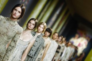 Новата колекция на Модна къща Christian Dior пожъна овации във