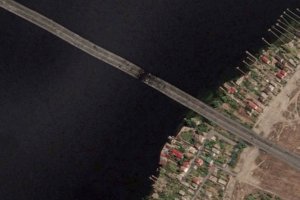 Нощни удари на украинската армия поразиха Антоновския мост край Херсон