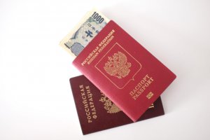 Нови ограничения за пътуващите руски граждани въвеждат европейските страни предаде