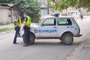 Със засилено полицейско присъствие в някои ромски махали в страната
