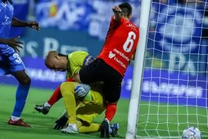 Николай Михайлов спря полета на "Левски" в евротурнирите