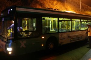 Неизвестен откри огън по автобус в Ерусалим при атаката седем души