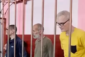 Съд в Донецк заплаши със смъртни присъди още трима чужденци