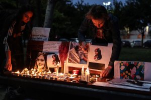 Иранският президент Ебрахим Раиси заяви че смъртта на младата жена