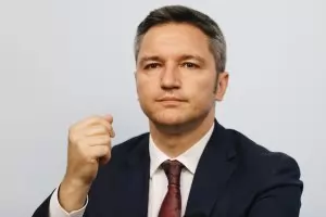 Вигенин оглави евролистата на БСП