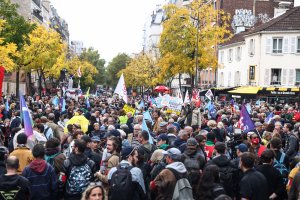 Франция се готви за ден на големи протести след като