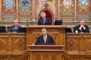 Парламентът на Унгария прие днес първия от поредица законопроекти за борба