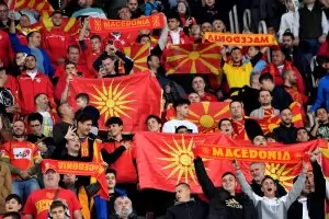 УЕФА наказа Сев.Македония за освиркването на българския химн