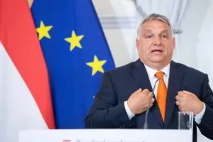 Унгария процъфтява, но само в тролското огледало