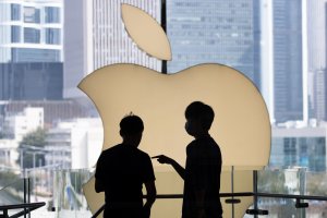 Един от най големите доставчици на Apple Foxconn се бори с