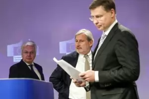 Две трети от парите на ЕС за Унгария отиват във фризера