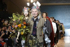 Британската модна дизайнерка Вивиан Уестууд почина на 81 годишна възраст съобщиха