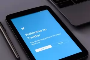 Туитър ще загуби 32 милиона потребители за две години 