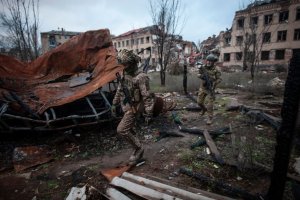 Тече решителна битка за ключовия град в Донецка област Соледар