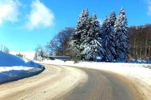 Сняг вали в 10 области в страната Стара Загора