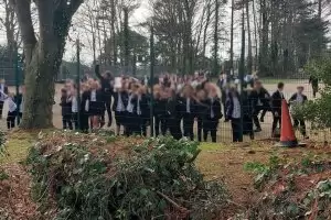 TikTok бунтове се разгарят в британските училища