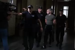 Осми съдия поема делото срещу прокурорския син