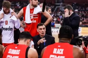 Везенков и "Олимпиакос" си върнаха първото място в Европа