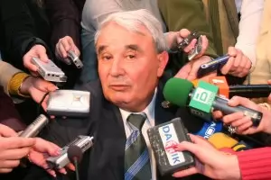 Проф. Кушлев: Веднъж извадих оръжие в Перник