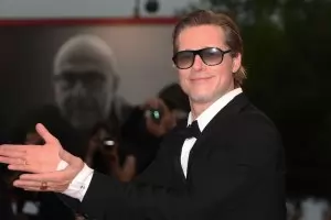 Брад Пит продаде за $ 40 милиона имението с призраците