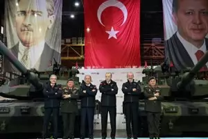 Ердоган лично представи новия турски танк "Алтай"