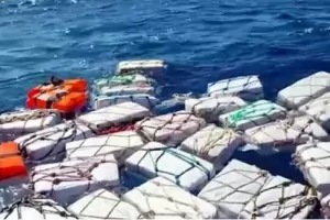 Край Сицилия заловиха 2 тона плаващ кокаин