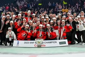 Канада седна в хокейния трон за рекорден 28-и път