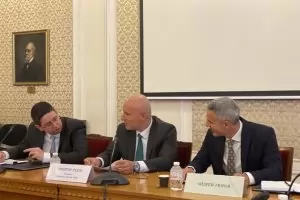 Петър Чобанов и Андрей Гюров станаха подуправители на БНБ