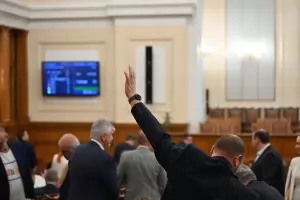 Депутатите спряха работа за едномесечна ваканция