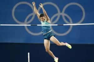 Олимпийски шампион в овчарския скок е дал положителна проба за допинг