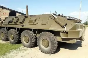 Кабинетът разреши предоставянето на БТР-и за Украйна