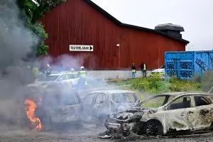 Десетки са ранени след нахлуване на протестиращи на фестивал в Стокхолм