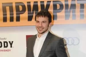 БНТ обяви за прекомерни претенциите на актьора Ивайло Захариев