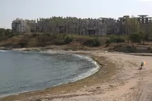 Здравното министерство проверява най-мръсния плаж