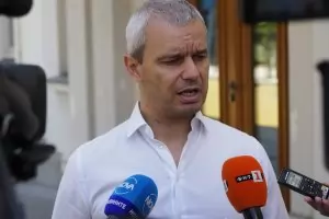 Лидерът на "Възраждане" е осъден за клевета