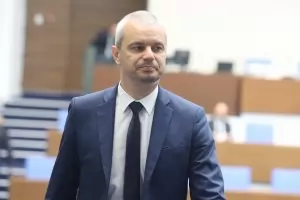 „Да, България“ ще бойкотира „Възраждане“ в местната власт