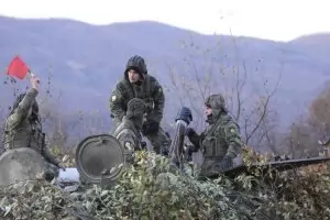 България и САЩ стрелят с минохвъргачки в Ново село