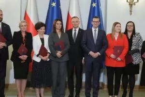 Мъртвородено правителство положи клетва в Полша