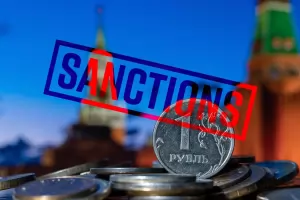 ЕС забрани реекспорта на руски втечнен газ 