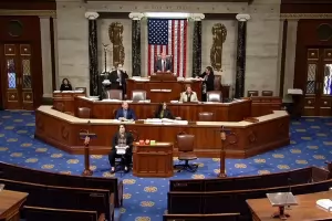 Американските сенатори се споразумяха за парите за Украйна