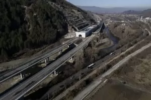 Пускането на тунела "Железница" остава за догодина 