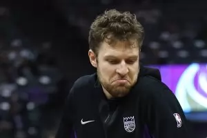 Везенков е аут от НБА за нови няколко седмици