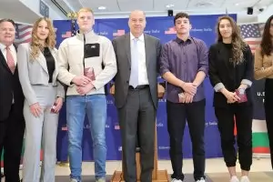 Поне 5000 български студенти заминават на бригада в САЩ